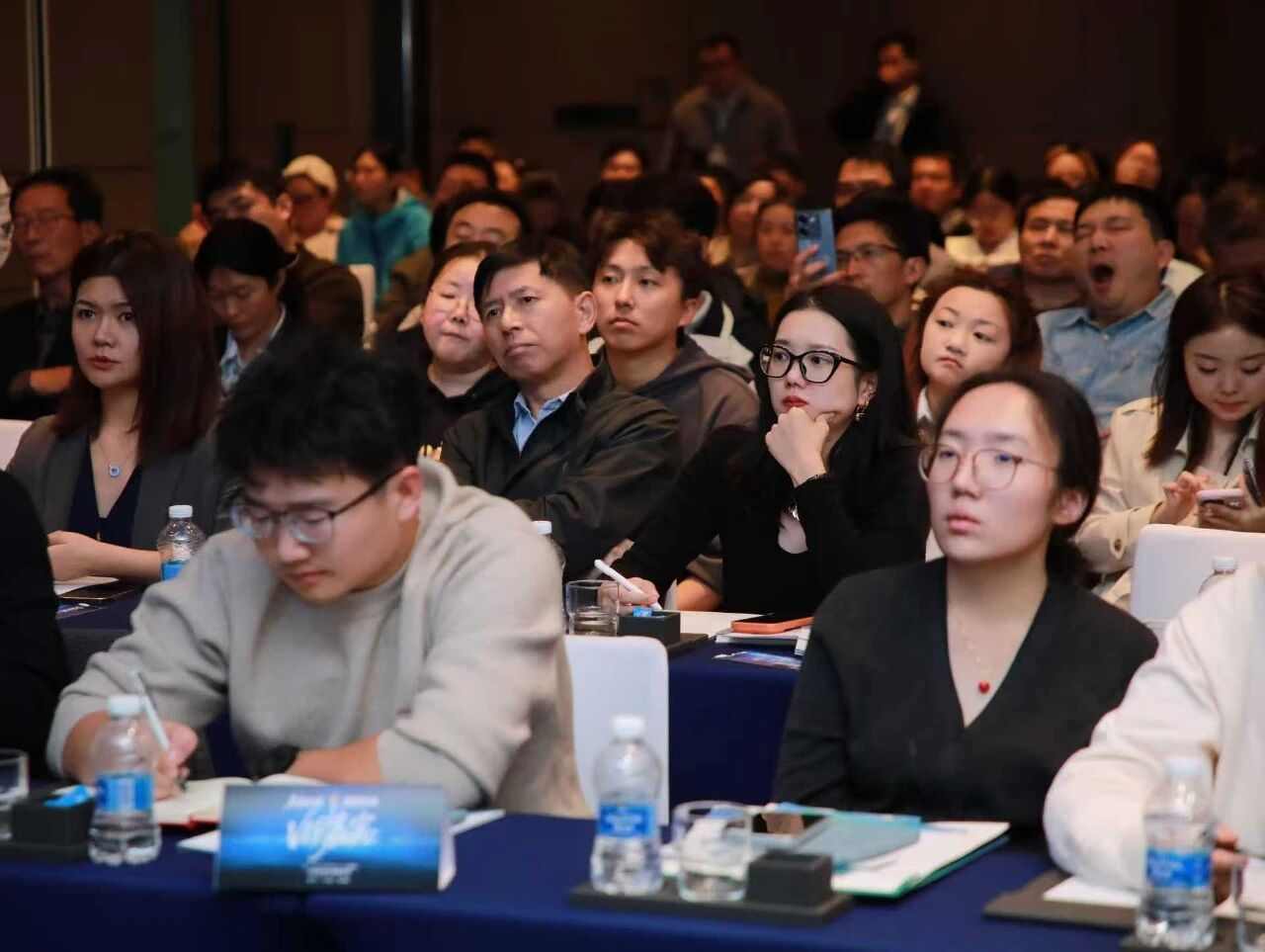 精彩回顾 | 2025千行百业数智增长大会·温州/南通站(图12) 精彩回顾 | 2025千行百业数智增长大会·温州/南通站(图12)