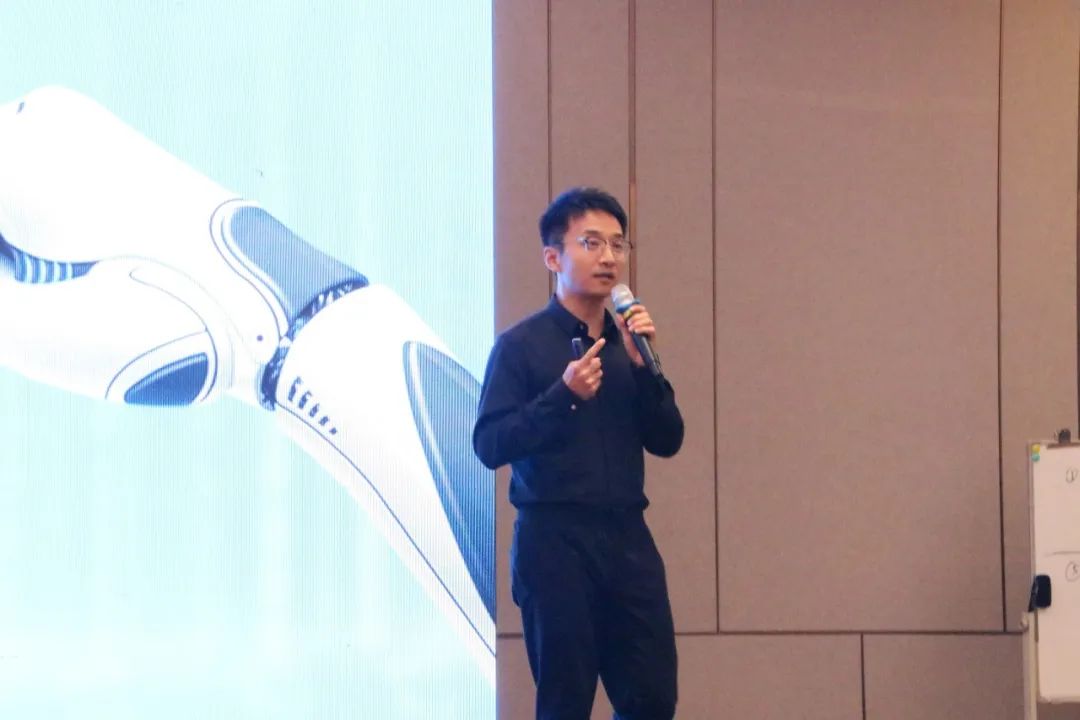 B2B营销论坛·山东威海 | 外贸独立站+谷歌广告出海策略(图2) B2B营销论坛·山东威海 | 外贸独立站+谷歌广告出海策略(图2)